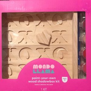 Mondo Llama Paint your own shadow box